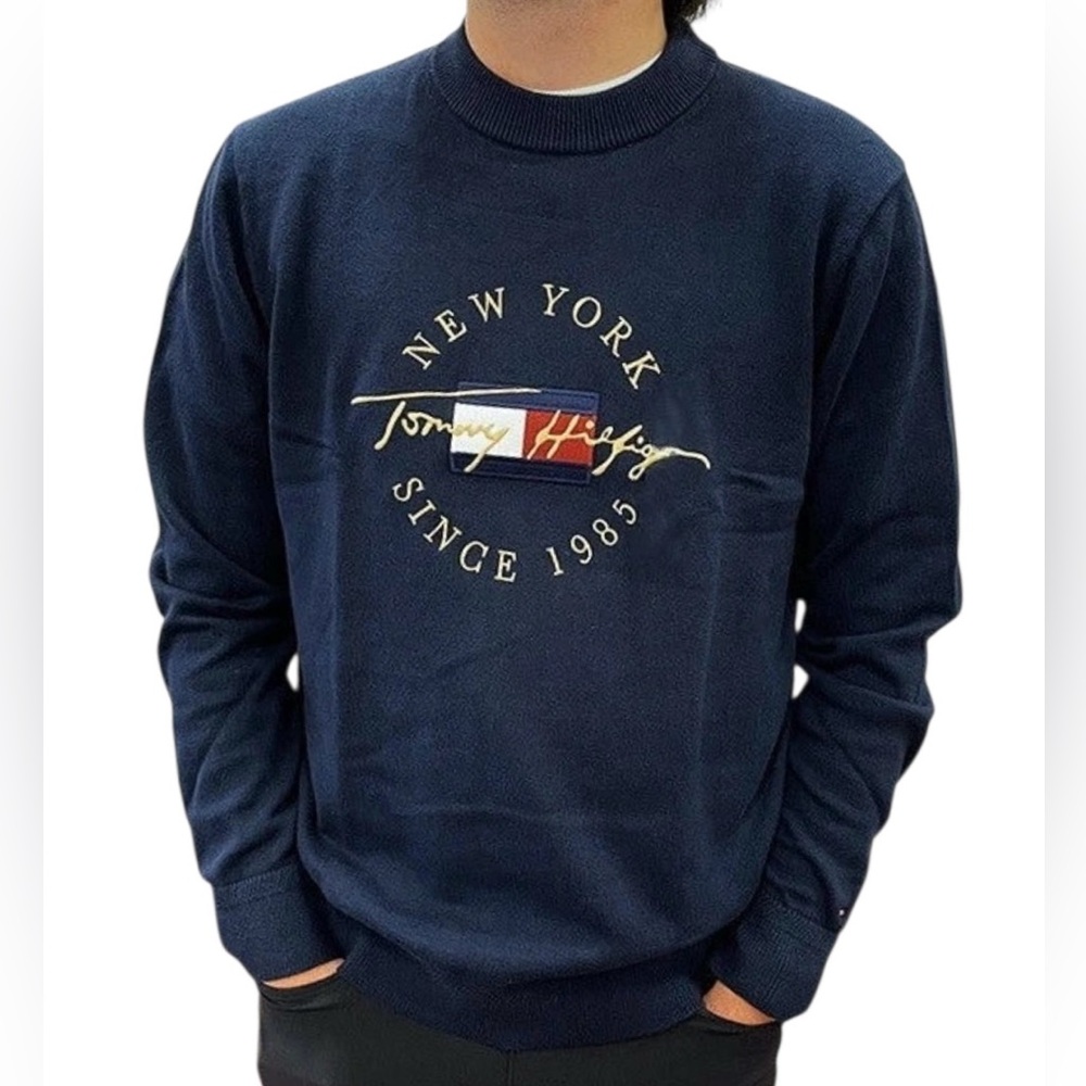 TOMMY HILFIGER New York Signature Embroidered Logo Crewneck Navy Sweater Men’s M